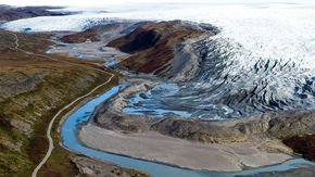 Seafloor cores suggest sticky, thick glaciers caused mysterious shift in ice age rhythms