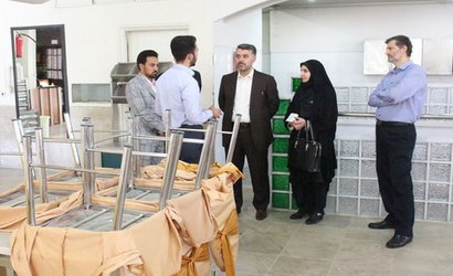 بازدید رئیس دانشگاه علوم پزشکی همدان از روند بازسازی مجموعه غذاخوری دانشگاه