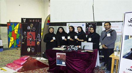 در مسابقات ملی رباتیک آزاد کردستان: دانشجویان سما واحد اصفهان(خوراسگان) با ربات عقربسان، دوم شدند - 1396/08/16