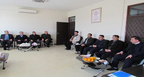 دیدار رئیس و اعضای هیأت رئیسه دانشگاه آزاداسلامی واحدبناب بافرمانده محترم ناحیه مقاومت بسیج سپاه پاسداران انقلاب اسلامی شهرستان بناب.