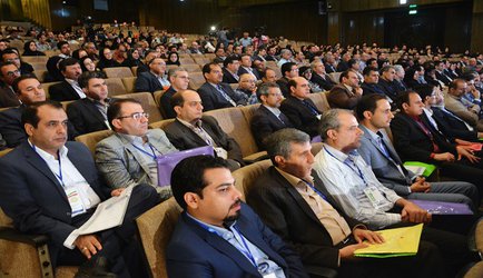 نخستین جشنواره کشوری تجارب موفق بیمارستانی در مدیریت منابع و مصارف (گزارش تصویری)