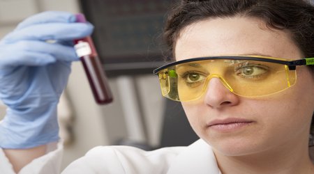 Blood and brain fluid change first in Huntington’s disease