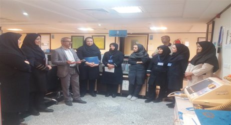 تیم مدیریتی ایمنی بیمار بیمارستان معتمدی از بخش داخلی این مرکز بازدید نمودند