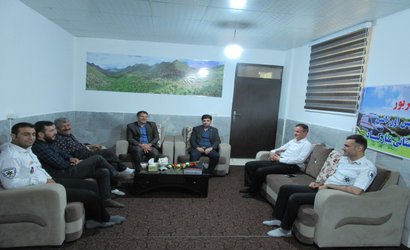 به مناسب سالروز تاسیس فوریتهای پزشکی ۱۱۵ دیدار مدیر شبکه بهداشت و درمان شهرستان سروآباد از مرکز فوریتهای پزشکی ۱۱۵ شهرستان سروآباد