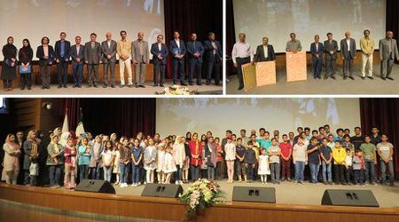 مراسم گرامیداشت هفته دولت و روز کارمند در دانشگاه دامغان برگزار شد