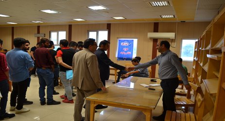 ثبت نام ورودی های جدید دانشگاه آزاد اسلامی واحد دزفول