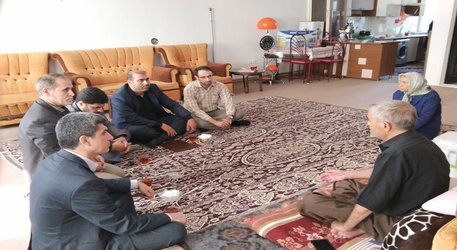 دیدار مسئولین دانشگاه با خانواده ایثارگران