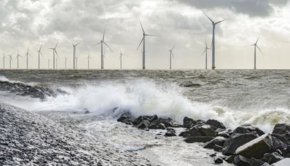 Could Offshore Wind Farms Actually Sap the Rain From Hurricanes?