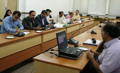 جلسه تبدیل وضعیت شرکت های فناور پیش رشد مستقر در مرکز رشد کشاورزی یزد برگزار شد