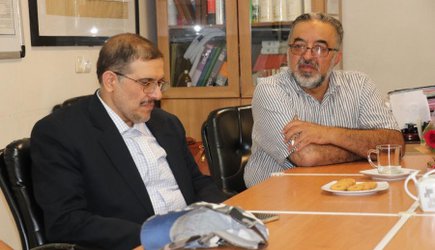 اهدای جوایز به برندگان مسابقه امام رئوف در بیمارستان بوعلی