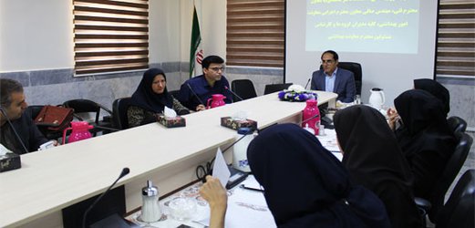 پایش فعالیت‌ واحدهای ستادی و مراکز خدمات جامع سلامت شبکه بهداشت پیشوا