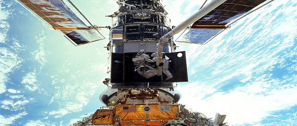 Hubble telescope stops collecting data after mechanical fault