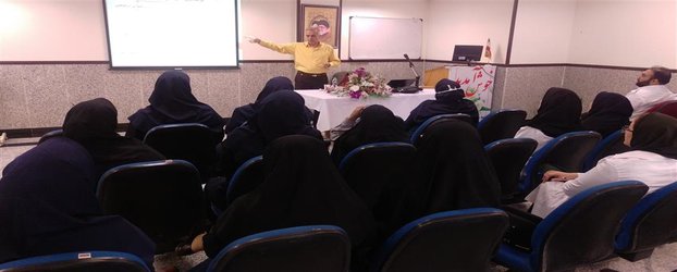 برگزاری دورهای آموزشی اورژانس هوایی و مدیریت ورهبری در بحران 