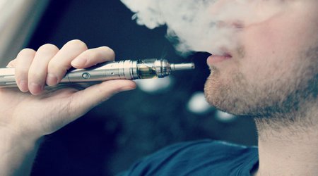 E-cigarette use shifts towards lower socioeconomic groups