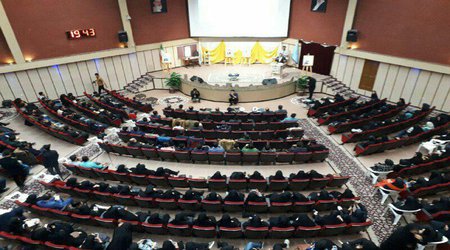 دانشجویان دانشگاه اردکان تندیس های جشنواره رویش را درو کردند