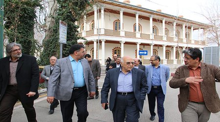 در جریان بازدیدرئیس دانشگاه علوم پزشکی آزاد اسلامی تهران از بیمارستان لواسانی