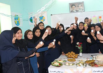 سرپرست شبکه بهداشت و درمان تنگستان:
روز جهانی تخم‌مرغ در واقع برای یادآوری تغذیه سالم است

