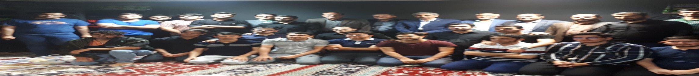 حضور رئیس دانشگاه در مراسم عزاداری هیات خوابگاه اندیشه