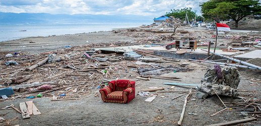 T﻿sunami scientists clash with Indonesian government over rules on foreign research