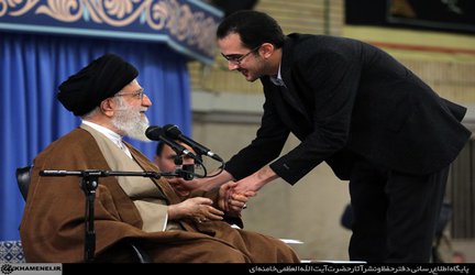 دیدار نخبه دانشگاه علوم پزشکی ایران با رهبر معظم انقلاب