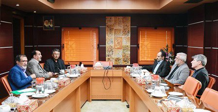 گسترش همکاری‌های پردیس هنرهای زیبا با فرهنگستان هنر