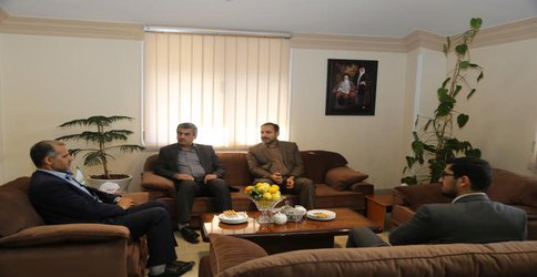 دیدار رییس دانشگاه با مدیر کل صدا وسیمای مرکز گلستان
