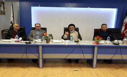 دکترابراهیمیان ریاست واحدقائم شهردرجمع اعضای شورای راهبردی پژوهشی واحدقائم شهرگفت: مهم ترین رازموفقیت امام خمینی(ره)درجهان اوج خودباوری بود