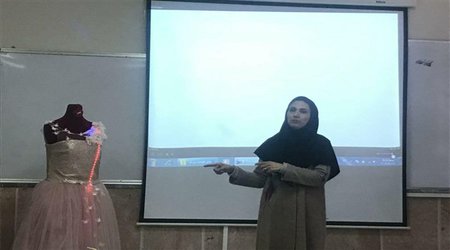 بررسی طرح «سیستم‌های هوشمند نوری برای تزئین لباس» در پایان‌نامه دانشجوی واحد قائم‌شهر