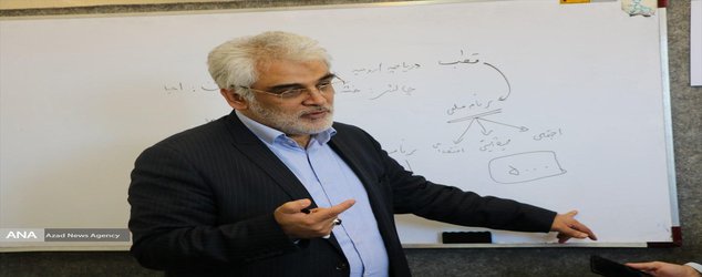 دکتر طهرانچی:
گروه‌های تخصصی دانشگاه در حوضه آبریز دریاچه ارومیه مشارکت کنند