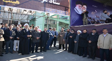 گزارش تصویری- راهپیمایی باشکوه یوم الله ۱۳ آبان با حضور اساتید،کارکنان ، دانشجویان  دانشگاه آزاد اسلامی مشهد