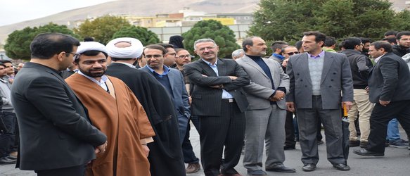 حضور دانشگاهیان دانشگاه کردستان در راهپیمایی ۱۳ آبان