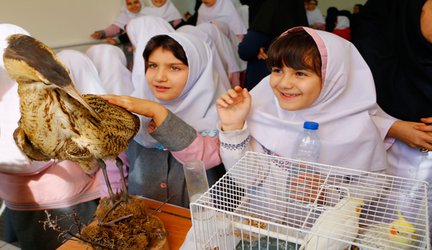 برپایی نمایشگاه علوم تجربی در دبیرستان متوسطه اول سما بجنورد