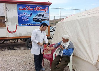 رییس شبکه بهداشت و درمان شهرستان دشتستان:
امدادرسانی ۱۰ آمبولانس اورژانس ۱۱۵ در پیاده‌روی بزرگ ولایت در دشتستان

