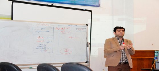 برگزاری جلسه آموزشی مدیردرمان با متخصصین بیمارستان آل جلیل وپزشکان مراکزجامع سلامت آق قلا