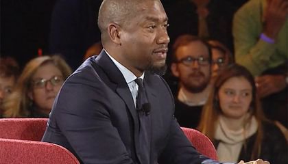A Smithsonian Sports Curator Explains How Athletes Turn Social and Political Issues into National Conversations