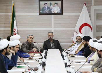 مسئول دفاتر نهاد رهبری در دانشگاه‌های بوشهر:
مبلغان و مسئولان فرهنگی از فعالیت در فضای مجازی غافل نشوند