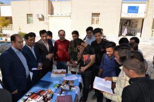 برپایی نمایشگاه کتاب و مسابقه کتابخانی به مناسبت هفته کتاب