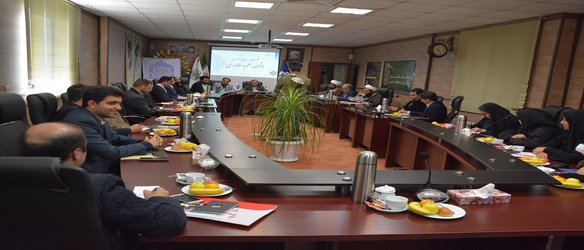 نخستین نشست هم اندیشی " وقف،علم و فناوری و حمایت از نخبگان " به میزبانی دانشگاه صنعتی قوچان برگزار شد.