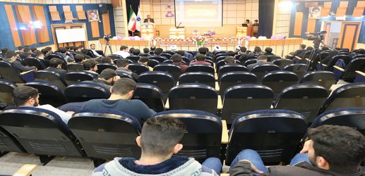 جانشین مجمع بسیج کشور:  تقوای سیاسی مهمترین ویژگی فرد انقلابی است