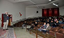سخنرانی تخصصی علوم، مهندسی علوم و مهندسی پلیمر در دانشگاه مازندران برگزار شد