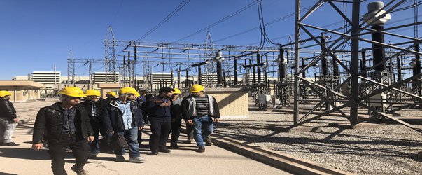 دانشجویان رشته برق قدرت از نیروگاه گازی جنوب اصفهان بازدید کردند