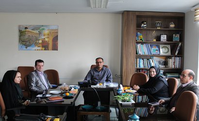 جلسه مدیر نظارت و اعتبار بخشی معاونت درمان با معاون  توسعه مدیریت و منابع دانشگاه