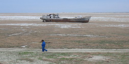 دامنه اثر توفان‌های نمکی دریاچه ارومیه بسیار کمتر از دریاچه آرال است