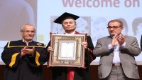 اعطای دکتری افتخاری دانشگاه شیرازبه رئیس دانشگاه درسدن آلمان