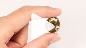 This button-size device could tell you whether you’re getting too much sun