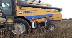 بازدید رییس بخش زراعی و باغی مرکز تحقیقات و آموزش گلستان از روند طرح ها و آزمایشات در ایستگاه تحقیقات کشاورزی گنبدکاووس