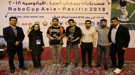 در نخستین حضور؛
تیم رباتیک SRL سما آذربایجان شرقی مقام دوم آسیا را کسب کرد