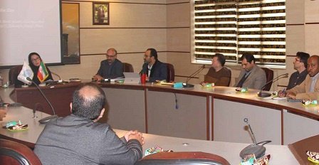 سخنرانی استاد دانشگاه کانادا در دانشکده مطالعات جهان