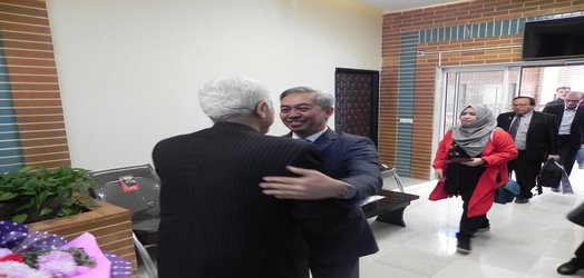 دیدار سفیر اندونزی در ایران با رئیس دانشگاه لرستان