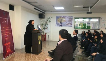 برگزاری تریبون آزاد در دانشکده شیمی دارویی